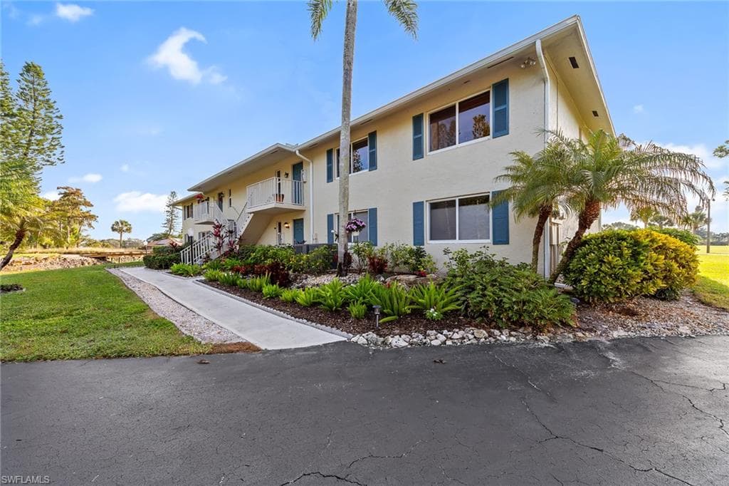 200 Albi RD # 2, NAPLES FL 34112-2