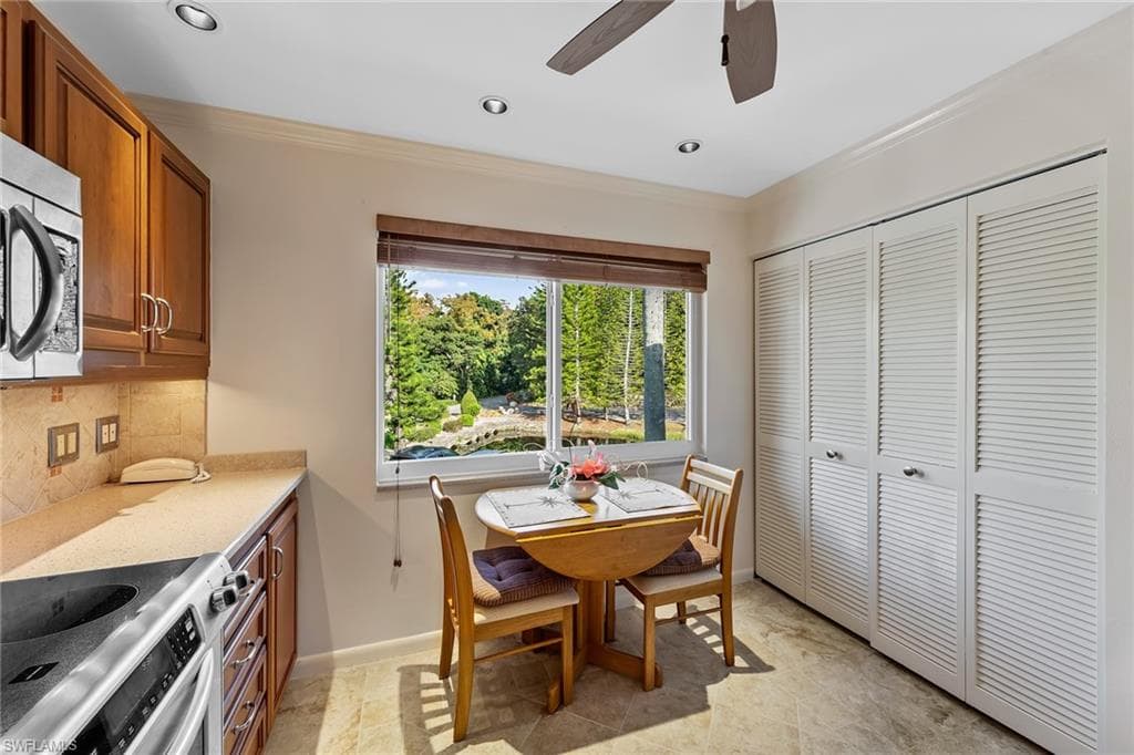 200 Albi RD # 2, NAPLES FL 34112-19