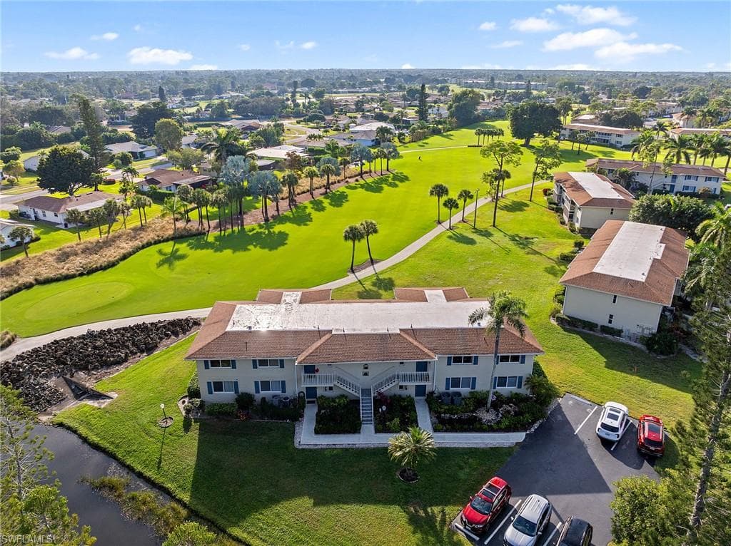 200 Albi RD # 2, NAPLES FL 34112-33