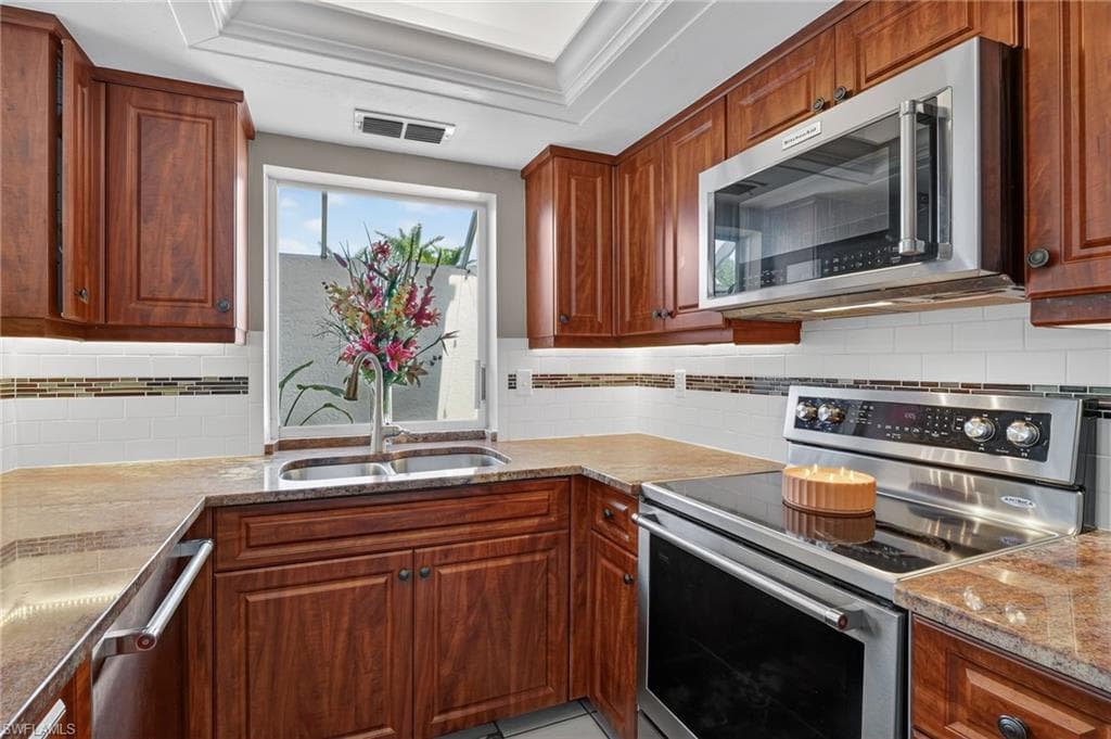 13661 Abbey DR # B1, FORT MYERS FL 33919-12