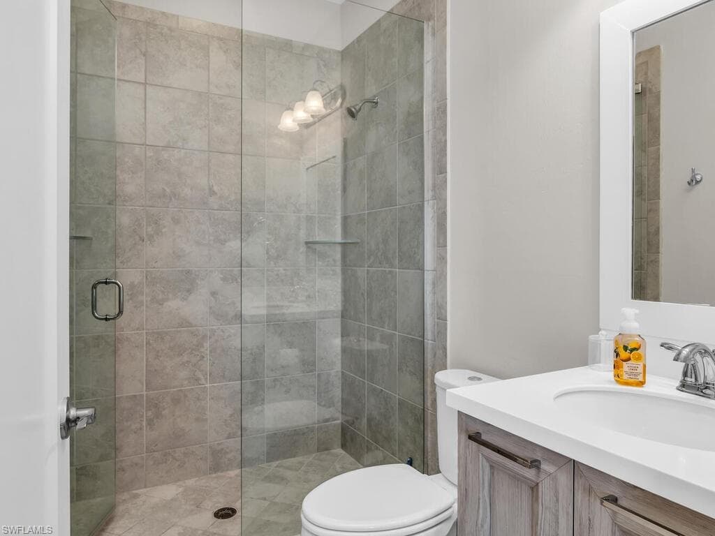 14785 Leeward DR, NAPLES FL 34114-21