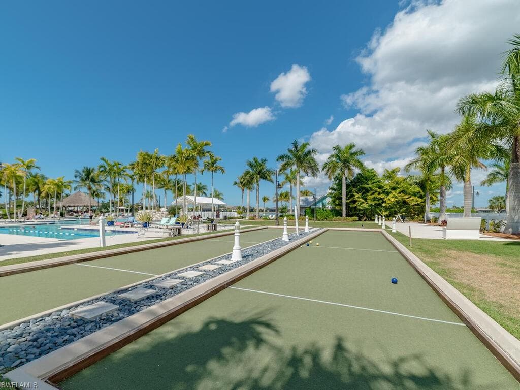 14785 Leeward DR, NAPLES FL 34114-39