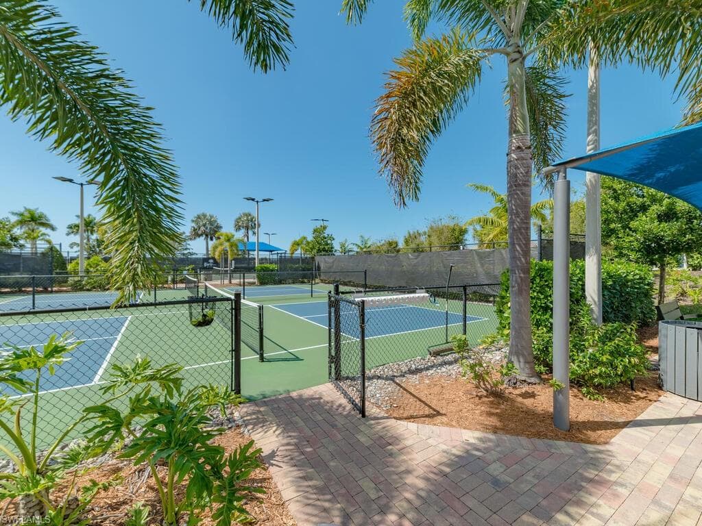 14785 Leeward DR, NAPLES FL 34114-38