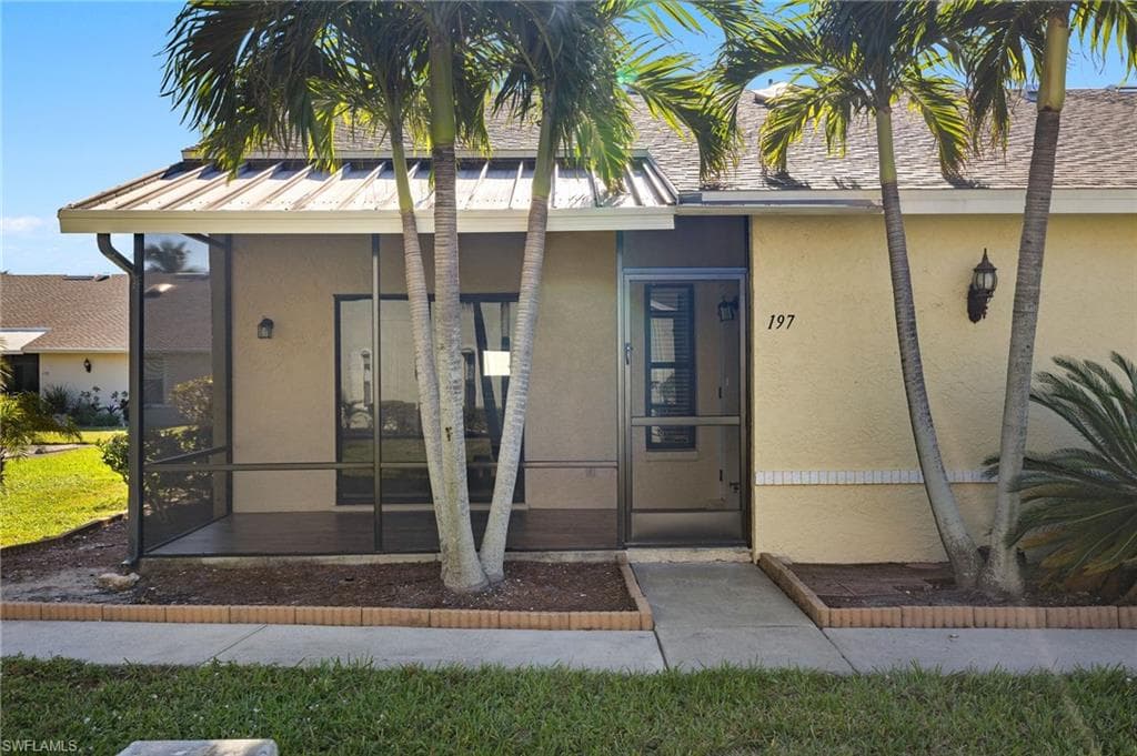 1518 SW Courtyards LN # 197, CAPE CORAL FL 33914-1