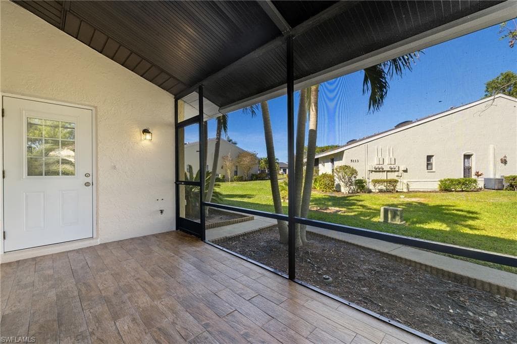 1518 SW Courtyards LN # 197, CAPE CORAL FL 33914-27