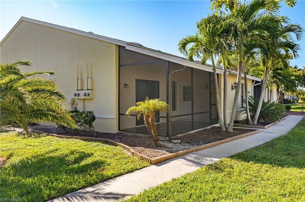 1518 SW Courtyards LN # 197, CAPE CORAL FL 33914-33