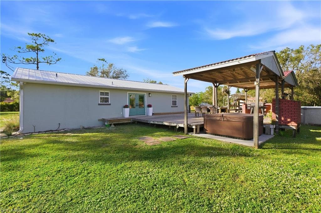 19550 Nalle RD, NORTH FORT MYERS FL 33917-36