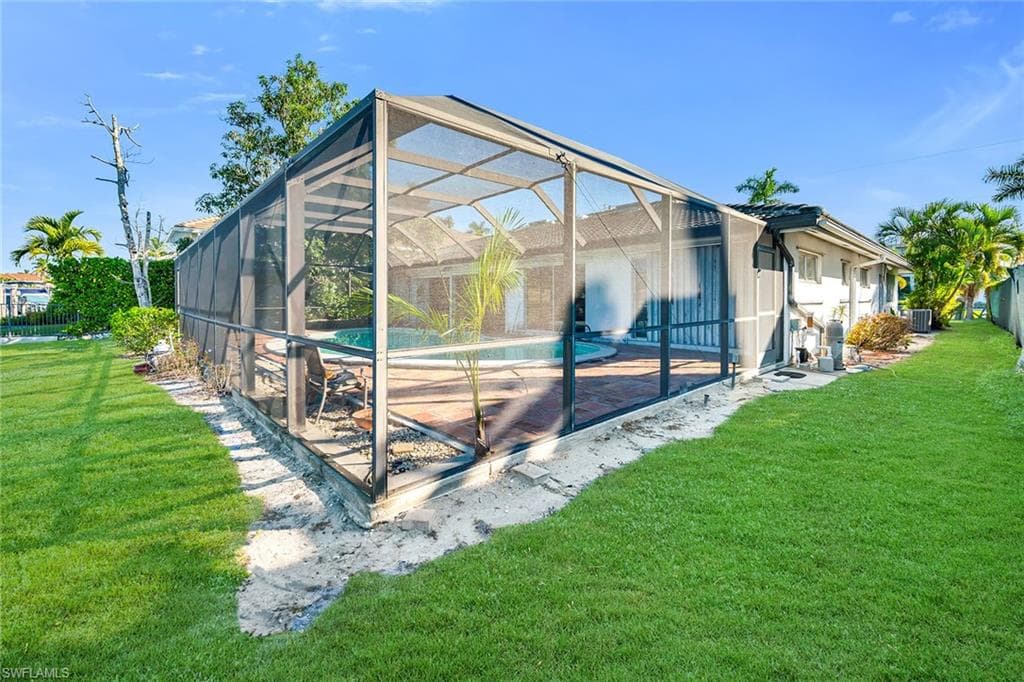 2170 Snook DR, NAPLES FL 34102-3