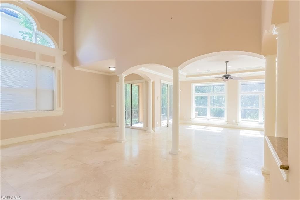 2915 Coco Lakes DR, NAPLES FL 34105-6