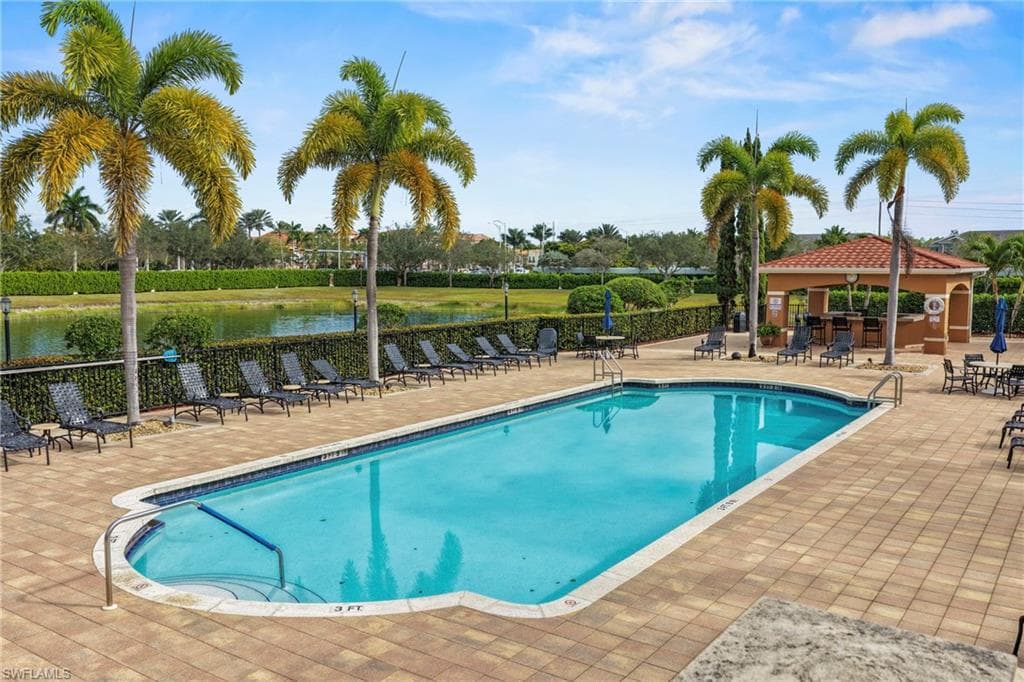 1820 Florida Club CIR # 2103, NAPLES FL 34112-18