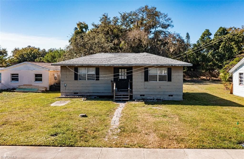 318 Bellair RD, FORT MYERS FL 33905-22