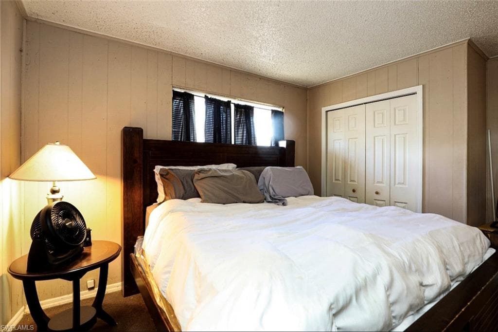 318 Bellair RD, FORT MYERS FL 33905-12