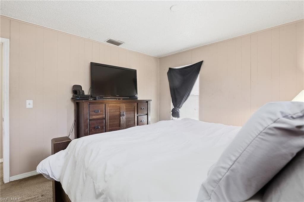 318 Bellair RD, FORT MYERS FL 33905-14