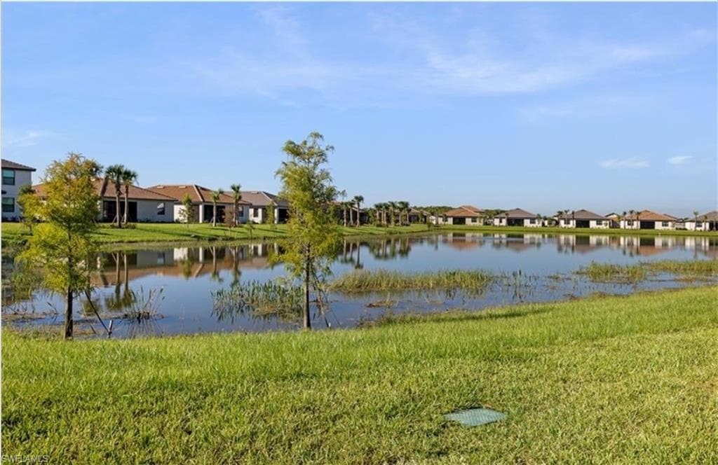 19573 Hinkley DR, ESTERO FL 33928-35