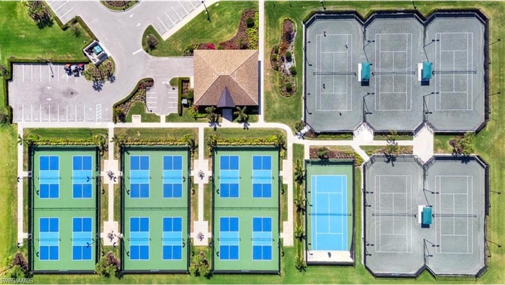 19573 Hinkley DR, ESTERO FL 33928-43