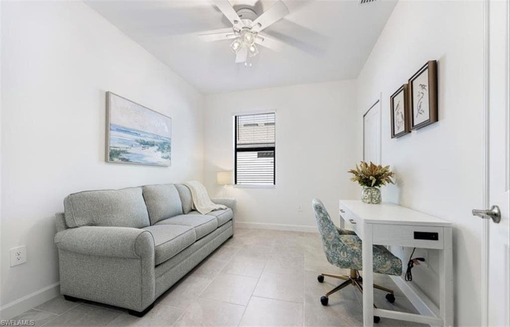 19573 Hinkley DR, ESTERO FL 33928-28