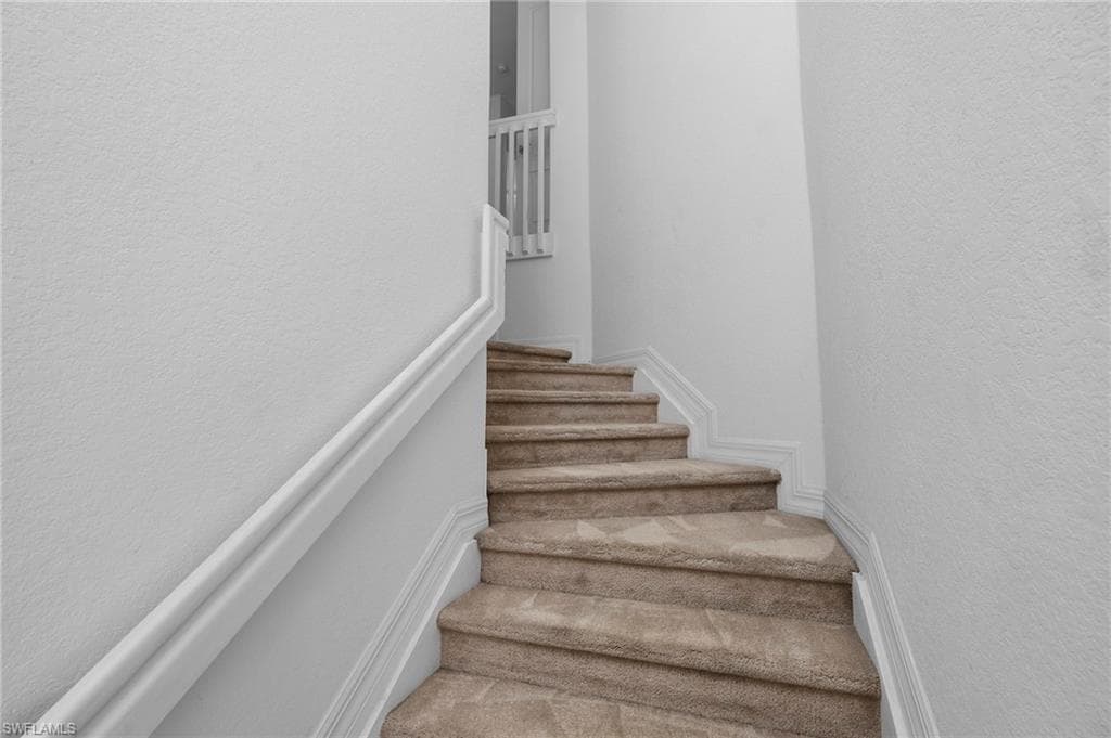 6010 Jonathans Bay CIR # 102, FORT MYERS FL 33908-28