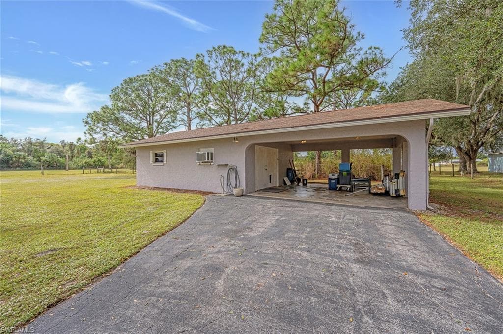 14501 Old Olga RD, FORT MYERS FL 33905-2