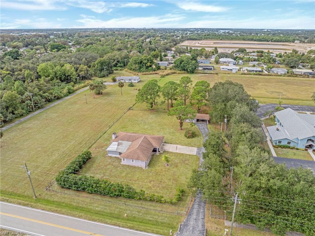 14501 Old Olga RD, FORT MYERS FL 33905-37