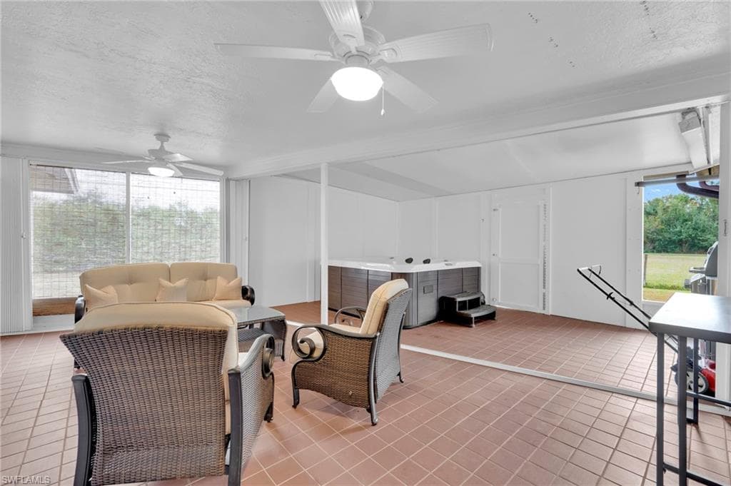 14501 Old Olga RD, FORT MYERS FL 33905-20