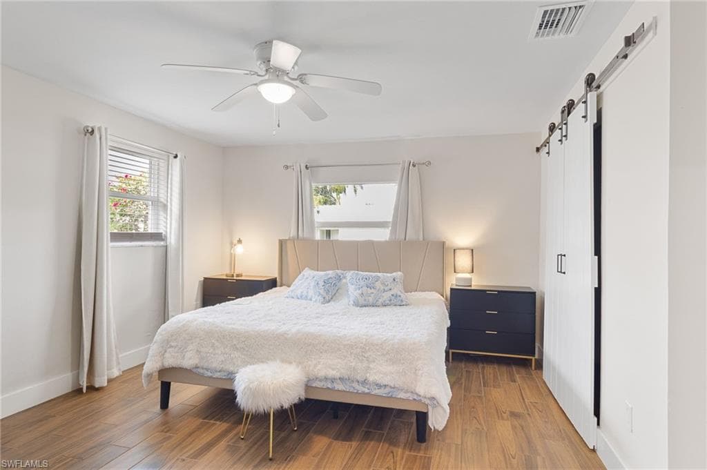 3 Crooked LN # 23, NAPLES FL 34112-13