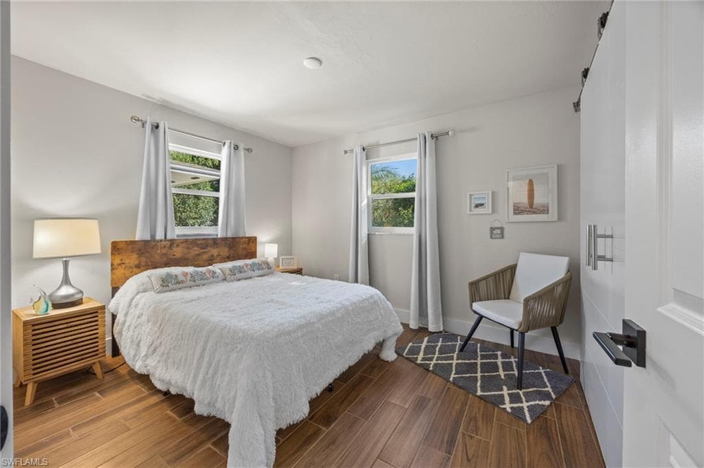 3 Crooked LN # 23, NAPLES FL 34112-18