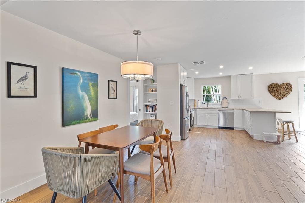 3 Crooked LN # 23, NAPLES FL 34112-7