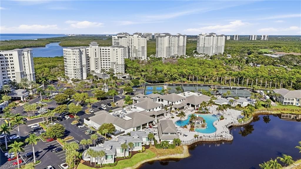 325 Dunes BLVD # 205, NAPLES FL 34110-25