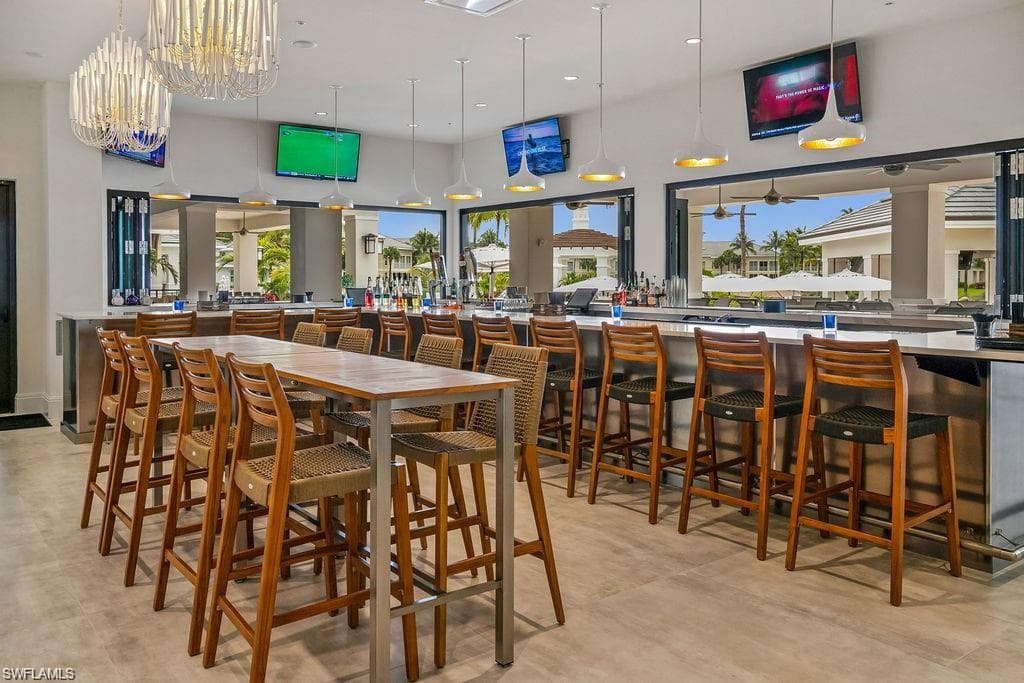 325 Dunes BLVD # 205, NAPLES FL 34110-31