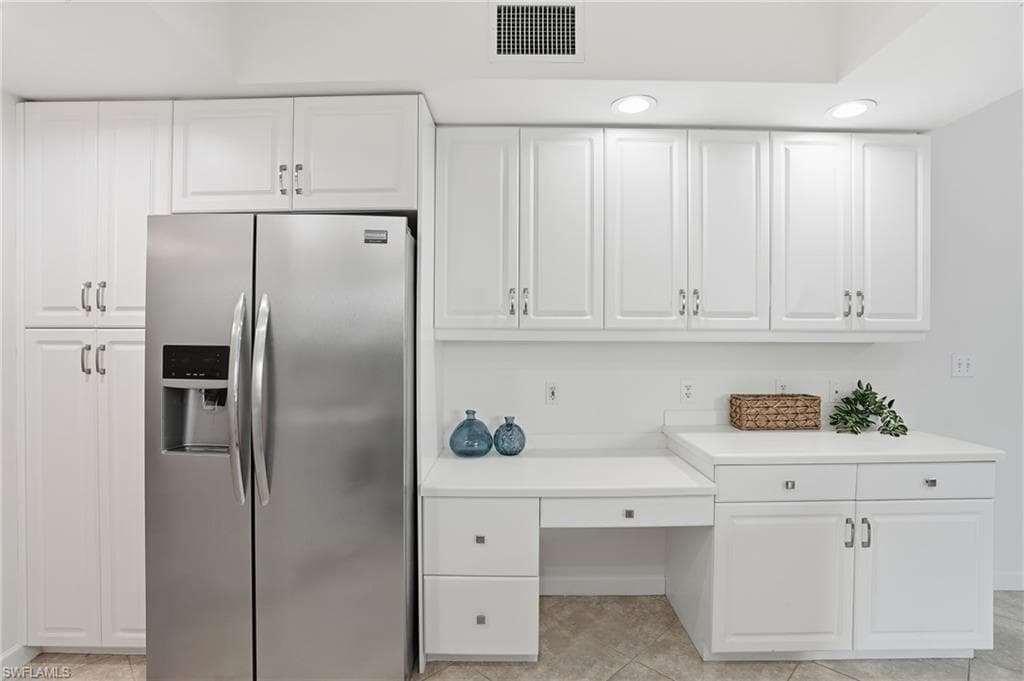 325 Dunes BLVD # 205, NAPLES FL 34110-13