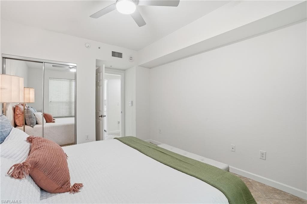 325 Dunes BLVD # 205, NAPLES FL 34110-18