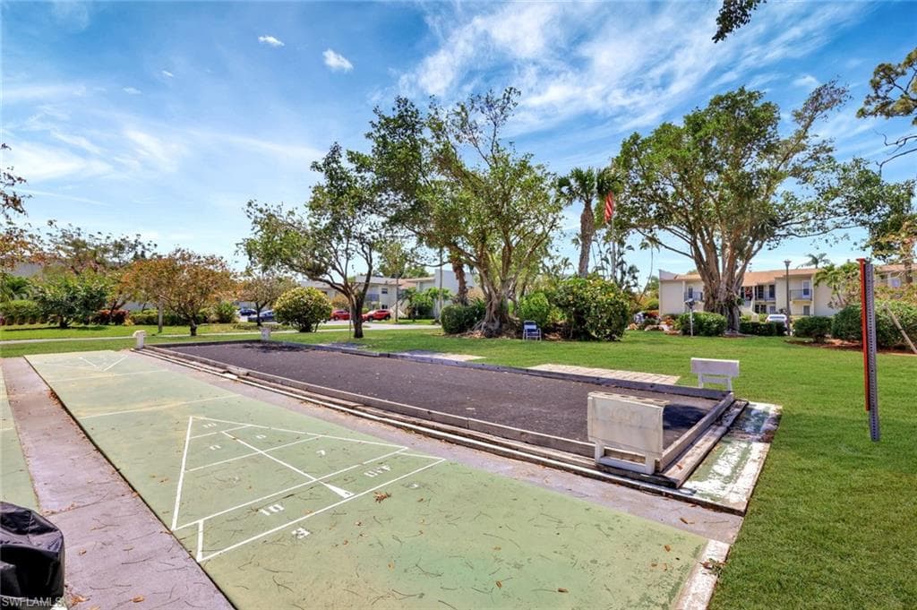 7400 College PKWY # 5A, FORT MYERS FL 33907-25