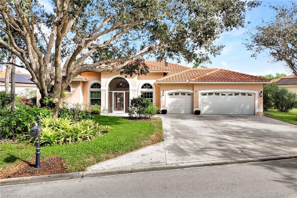 9411 Cedar Creek DR, BONITA SPRINGS FL 34135-28