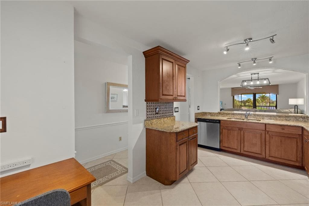 12170 Kelly Sands WAY # 721, FORT MYERS FL 33908-9