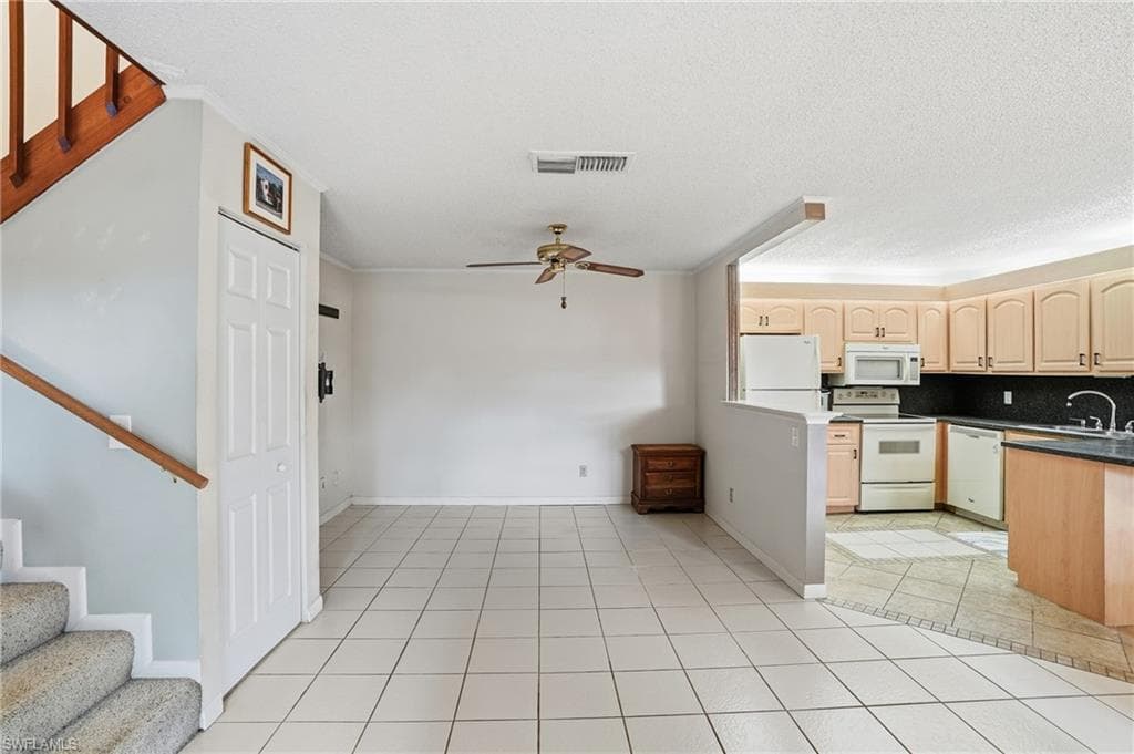 4029 Sandlewood LN # 2, FORT MYERS FL 33907-3
