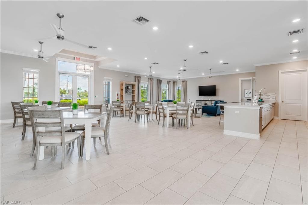 15245 Wildflower CIR, NAPLES FL 34119-35