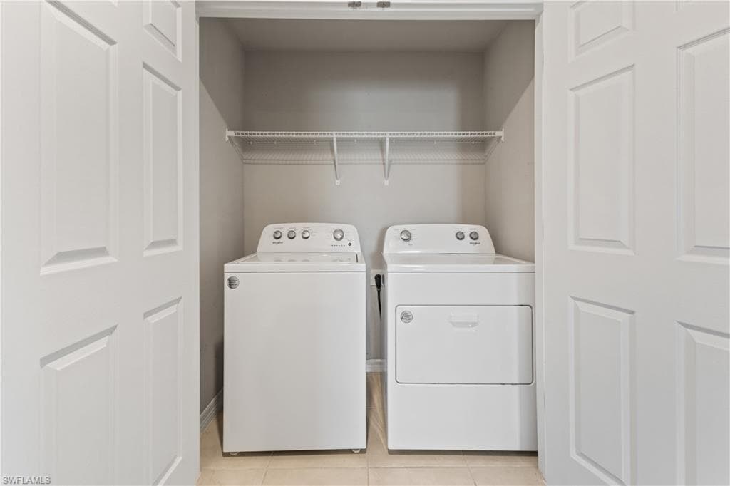 15245 Wildflower CIR, NAPLES FL 34119-14