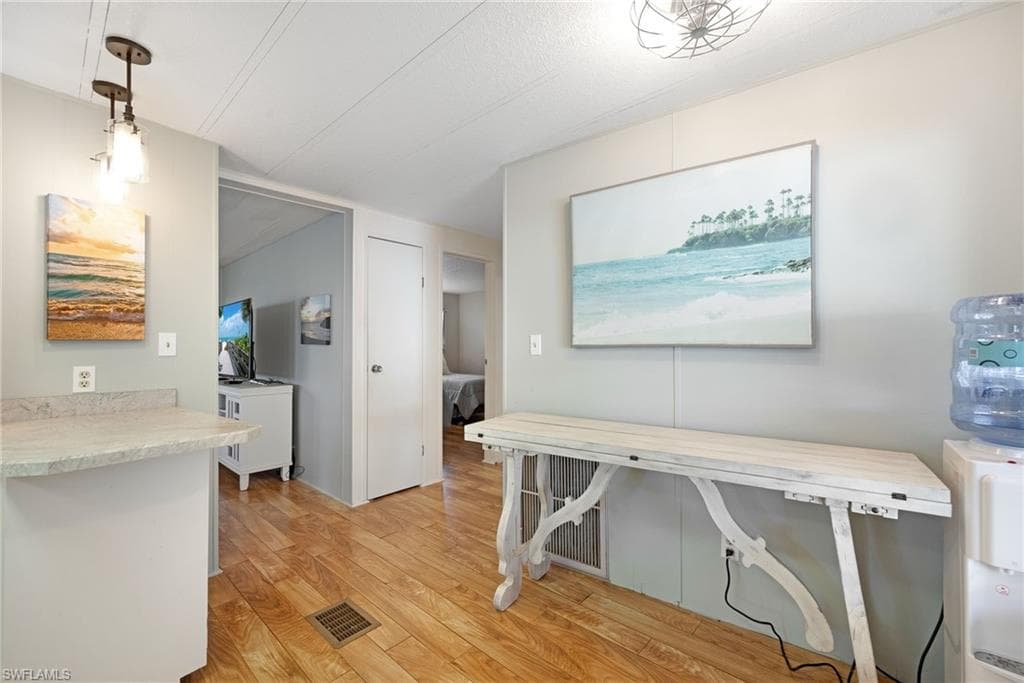 275 Boros DR, NORTH FORT MYERS FL 33903-9