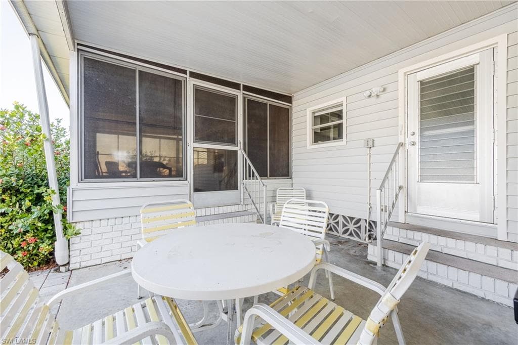 275 Boros DR, NORTH FORT MYERS FL 33903-3