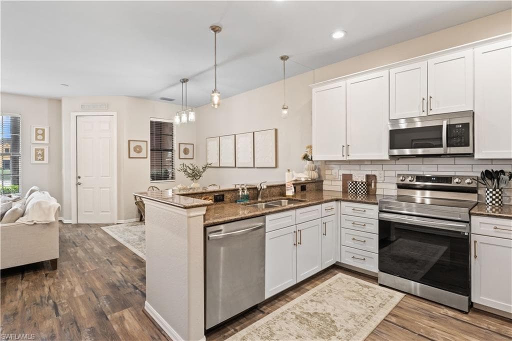11908 Izarra WAY 7005-9