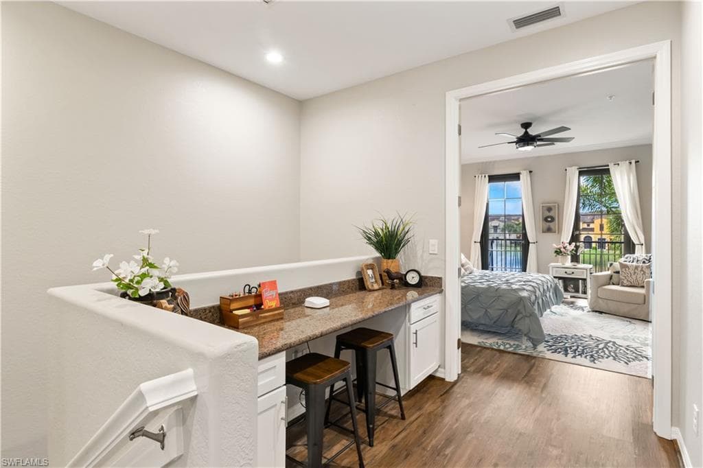 11908 Izarra WAY 7005-13