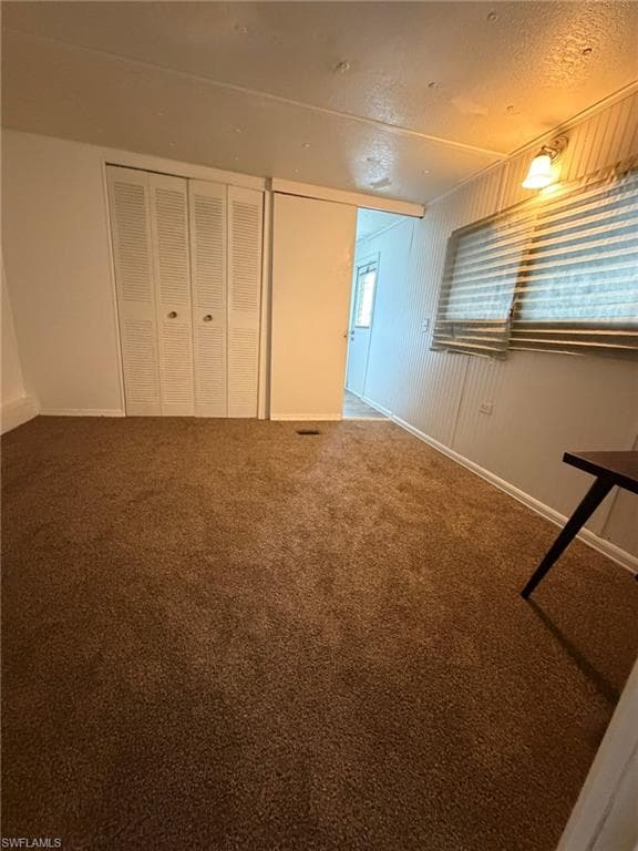 248 Flame LN, NORTH FORT MYERS FL 33917-7