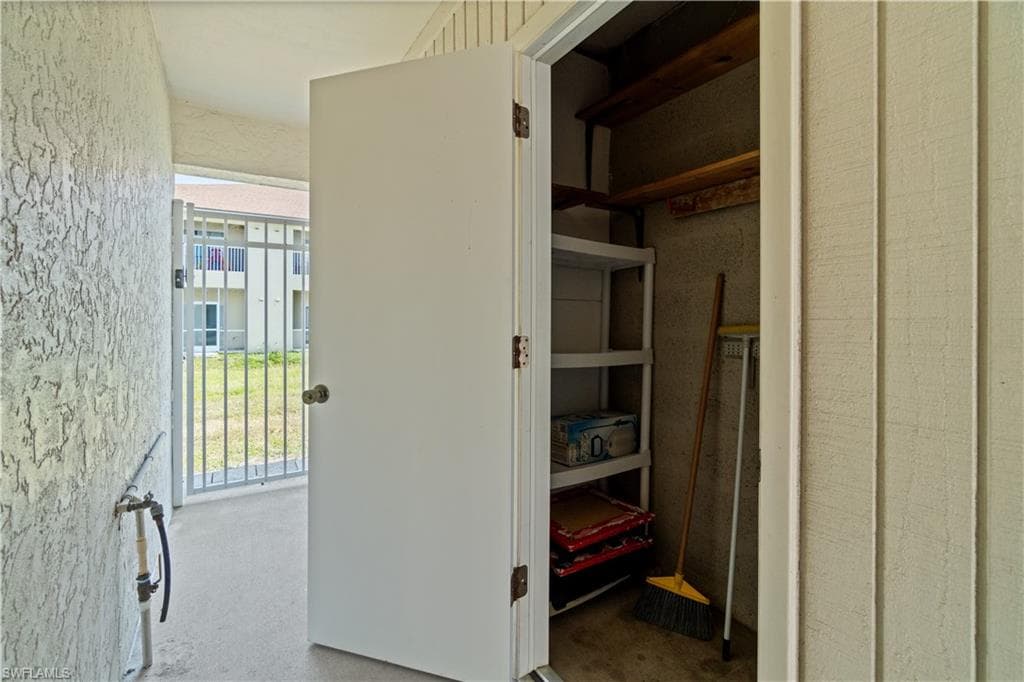 1113 Cape Coral PKWY W # 103, CAPE CORAL FL 33914-22