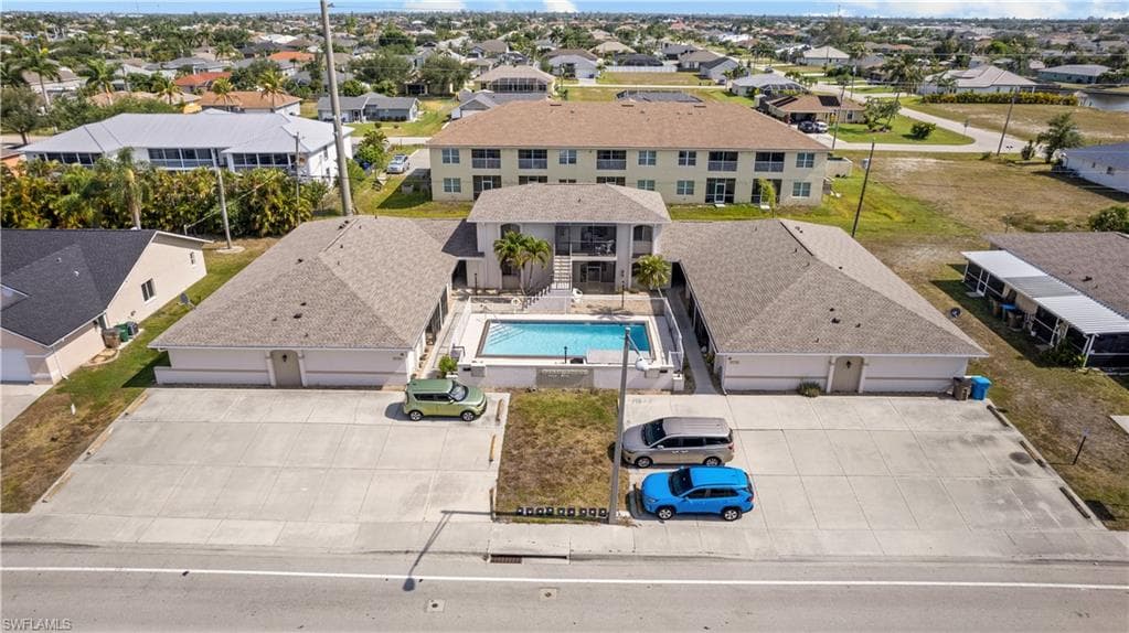 1113 Cape Coral PKWY W # 103, CAPE CORAL FL 33914-25