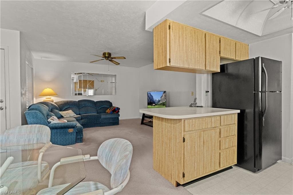 1113 Cape Coral PKWY W # 103, CAPE CORAL FL 33914-3