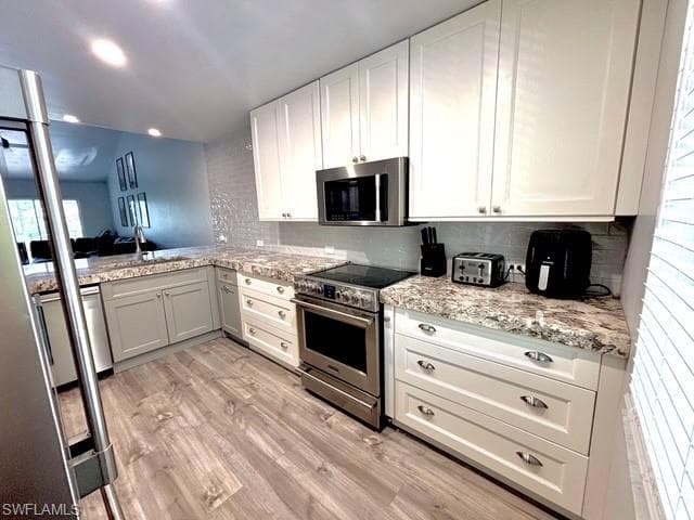 5656 Woodmere Lake CIR # C204, NAPLES FL 34112-3