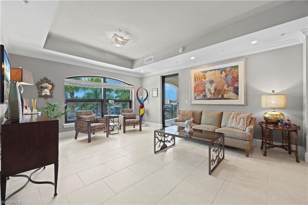 9115 Strada PL # 5314, NAPLES FL 34108-8