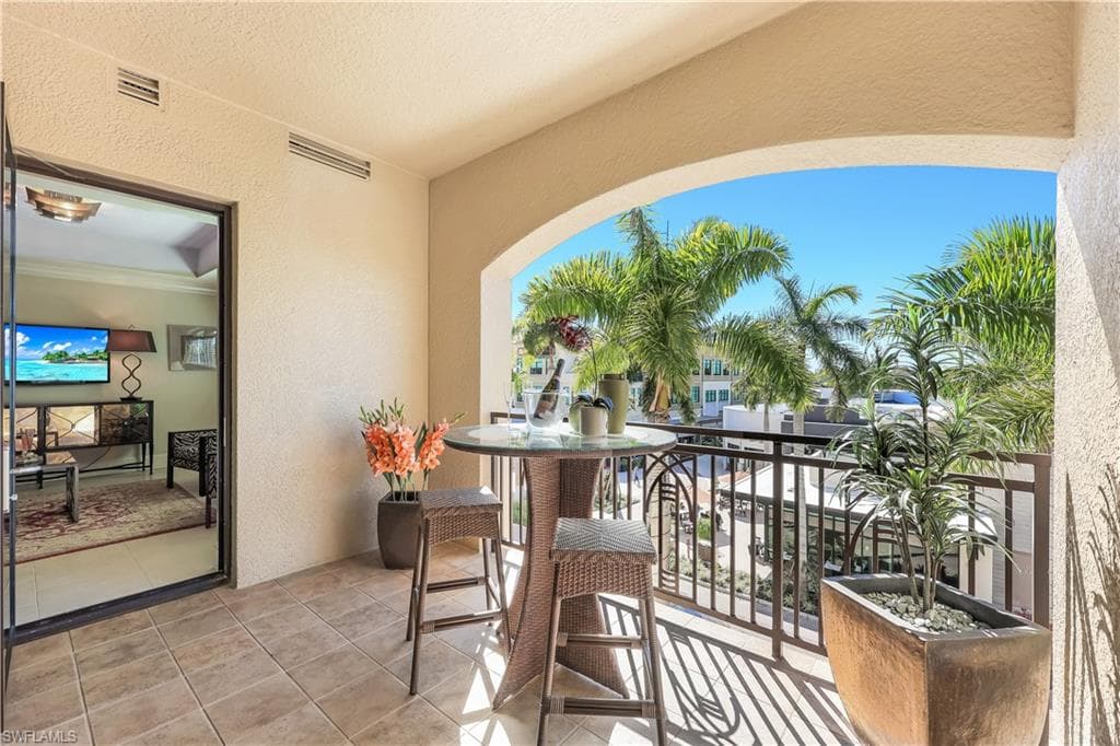 9115 Strada PL # 5314, NAPLES FL 34108-9