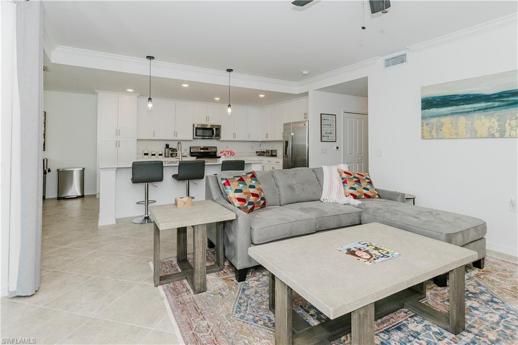 6034 National BLVD # 533, AVE MARIA FL 34142-7