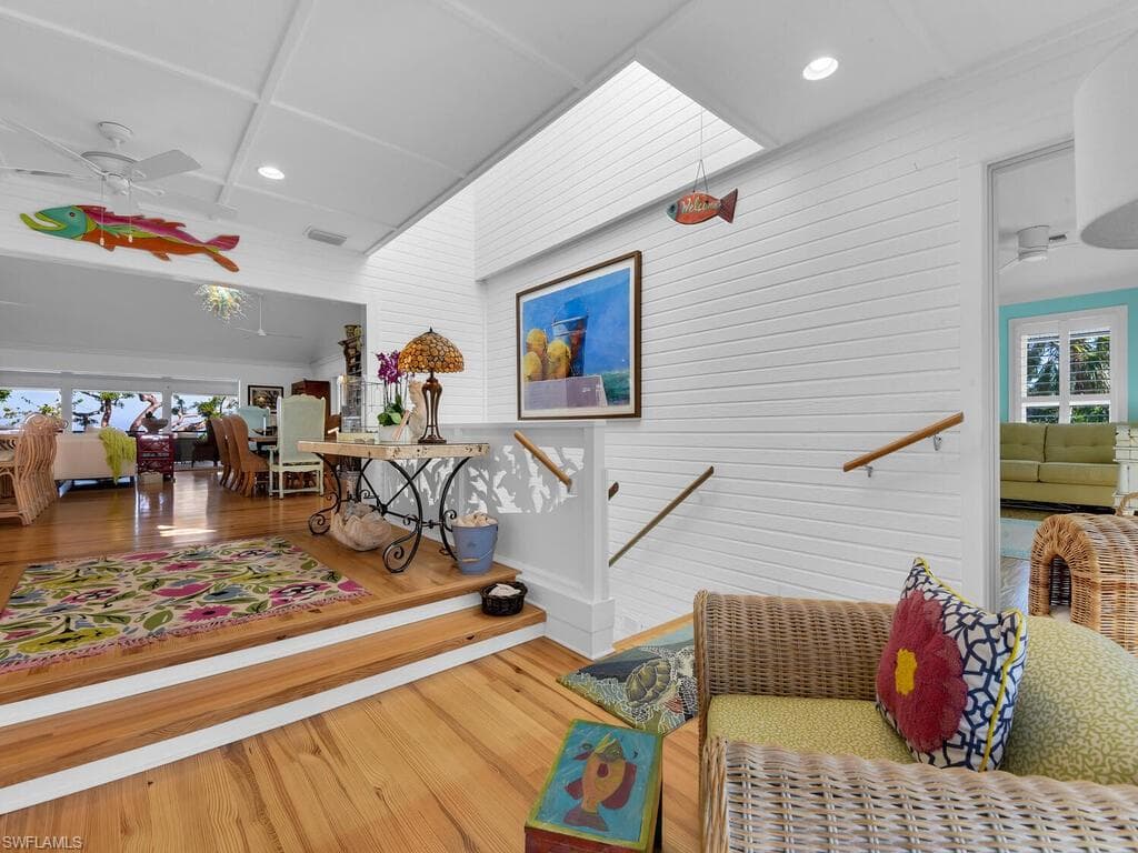 8315 Main ST-13
